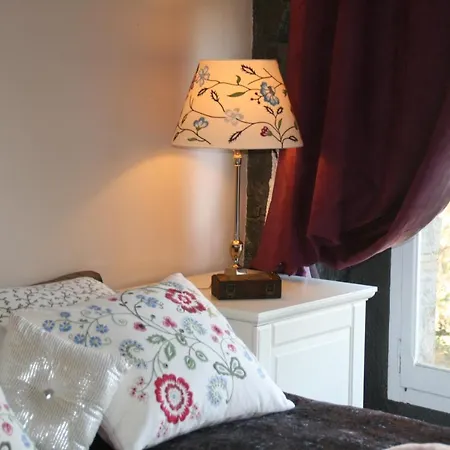 B&B Sallent سايينت