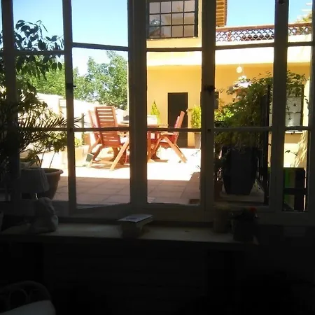 بيت ضيافة B&B Sallent
