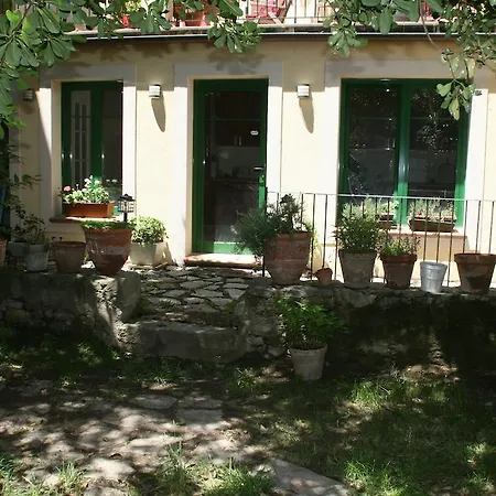 B&B Sallent بيت ضيافة