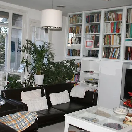 بيت ضيافة B&B Sallent 4*